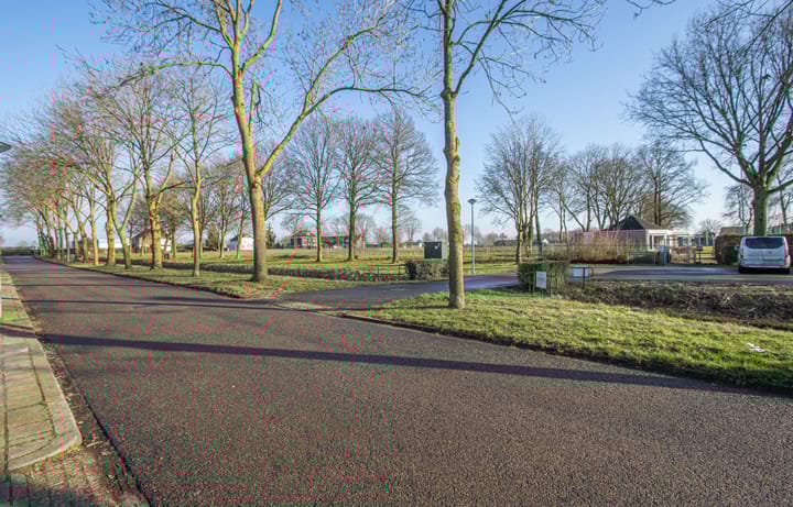 Foto 29 van Limburgstraat 14