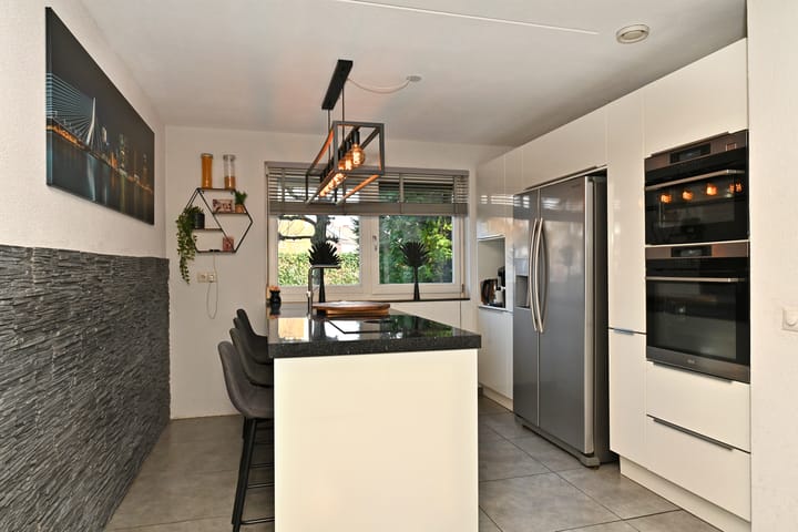 Photo 7 of Piet Stoffelenstraat 6