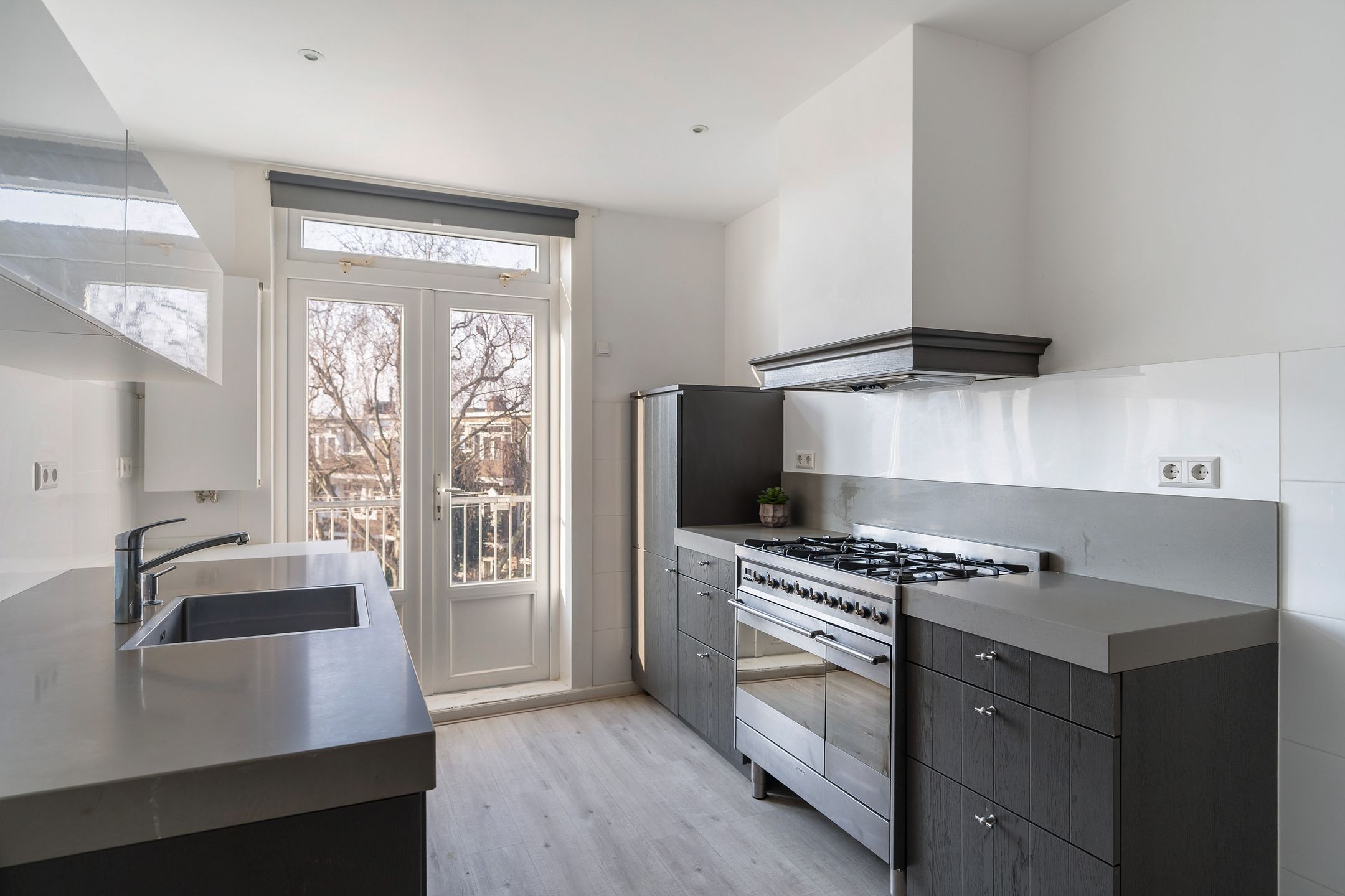 Foto 9 van Apeldoornselaan 49-B