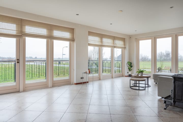 Foto 10 van Westfriesedijk 1-B