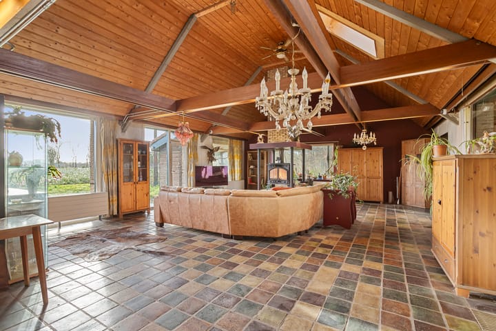 Photo 8 of Roosendaalsebaan 19