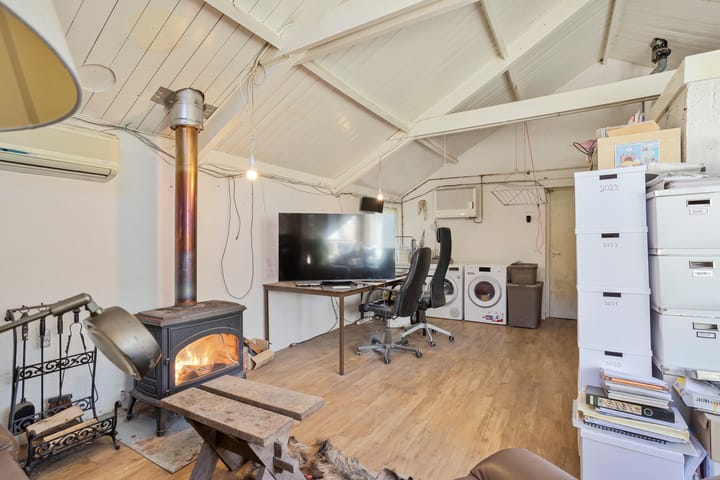 Photo 24 of Roosendaalsebaan 19