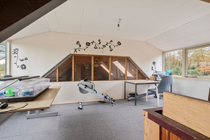 Photo 32 of Roosendaalsebaan 19