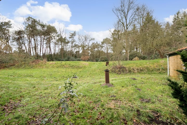 Photo 54 of Roosendaalsebaan 19