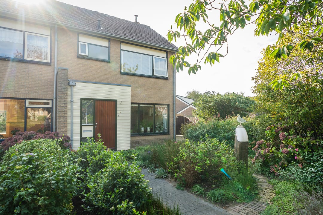 Photo 2 of Noordwester 39