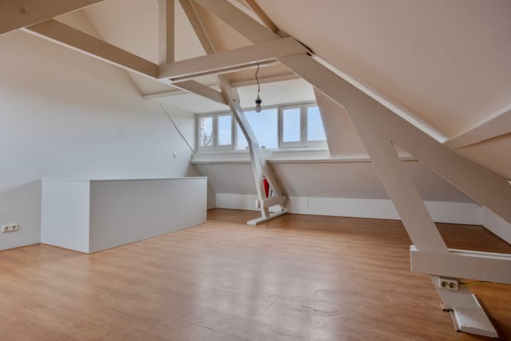 Foto 2 van St Theresiastraat 28-A