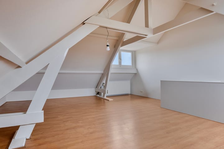 Foto 14 van St Theresiastraat 28-A