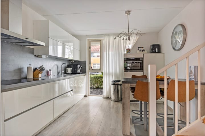 Photo 17 of John Fernhoutstraat 42