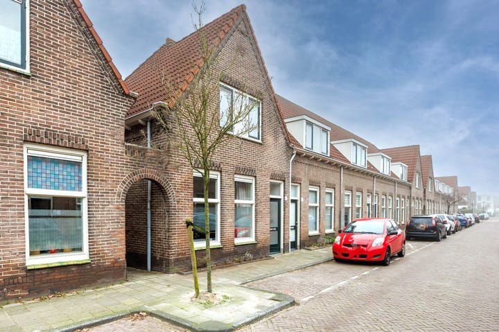 Foto 38 van Kanaalstraat 43