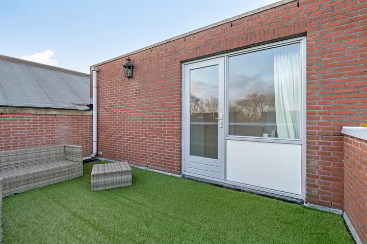 Photo 30 of John Fernhoutstraat 42