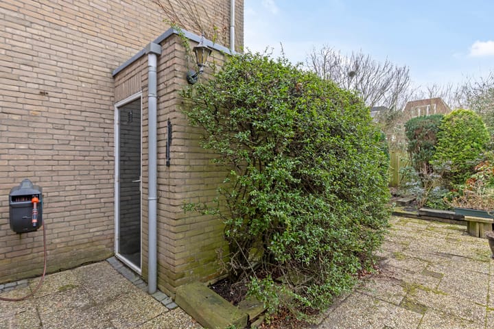 Foto 25 van Van den Berghlaan 181