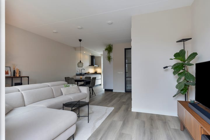 Foto 14 van Twekkelerweg 25