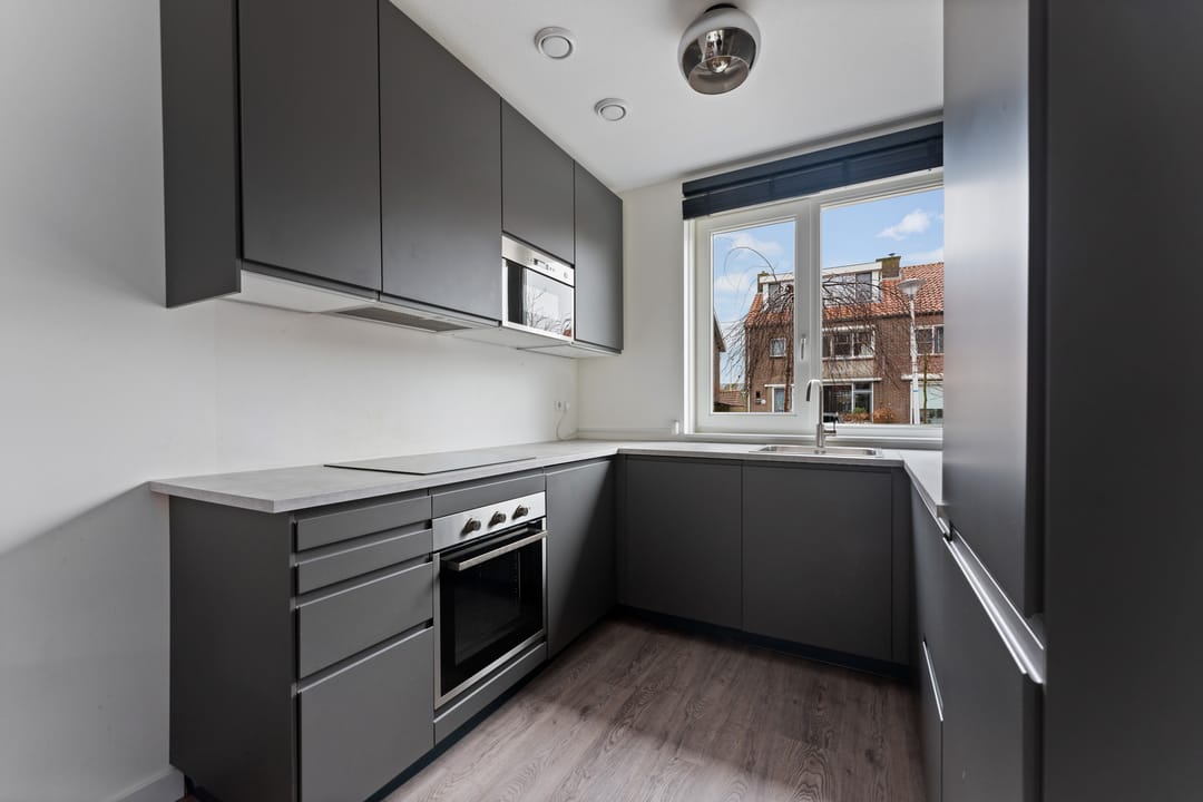 Photo 13 of Dr. A. de Haanstraat 6-A