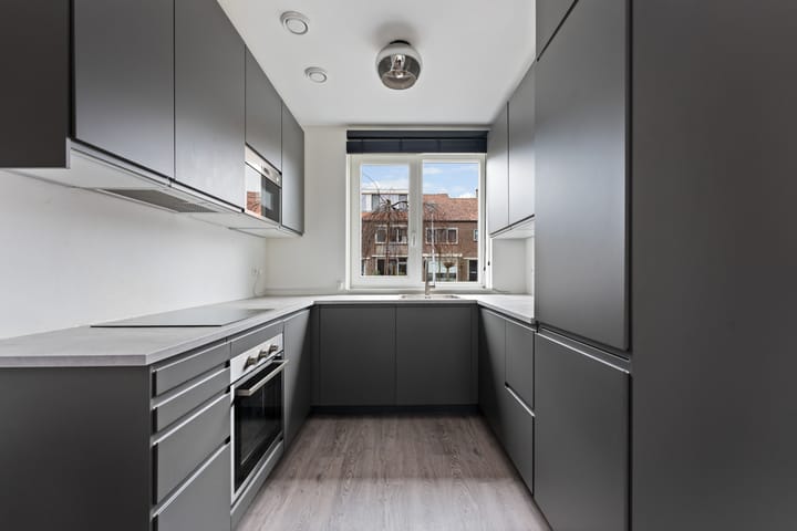 Foto 14 van Dr. A. de Haanstraat 6-A