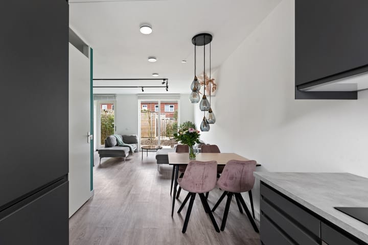 Foto 16 van Dr. A. de Haanstraat 6-A