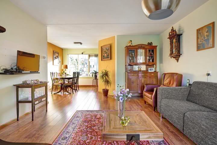 Foto 10 van Weidelaan 101