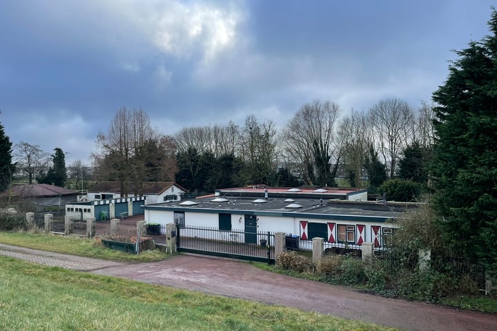 Drogendijk 2-4, Spijkenisse