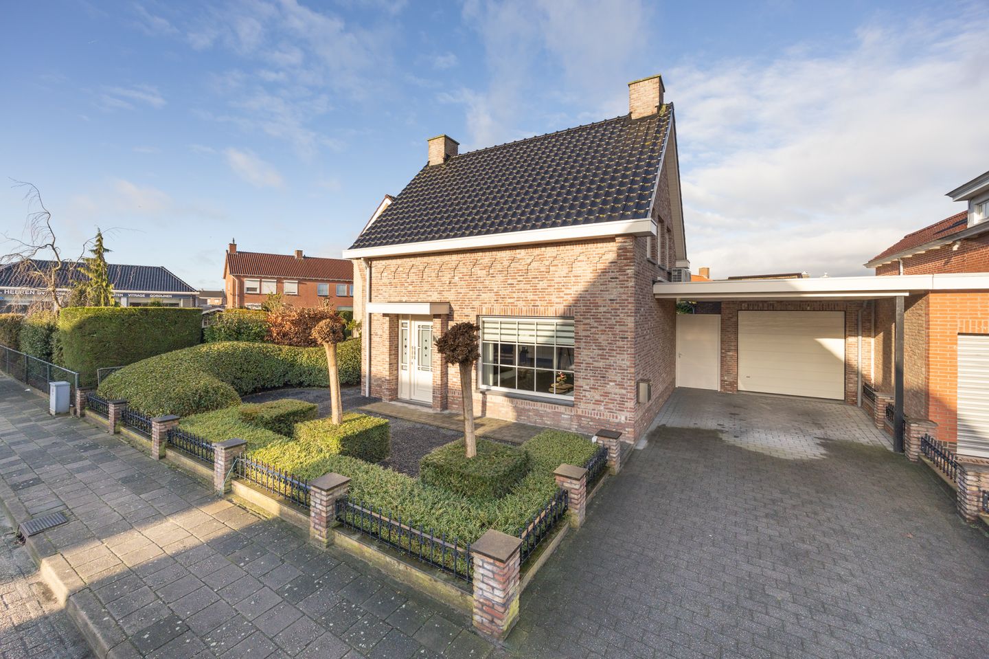 Foto 1 van Rucphensestraat 26