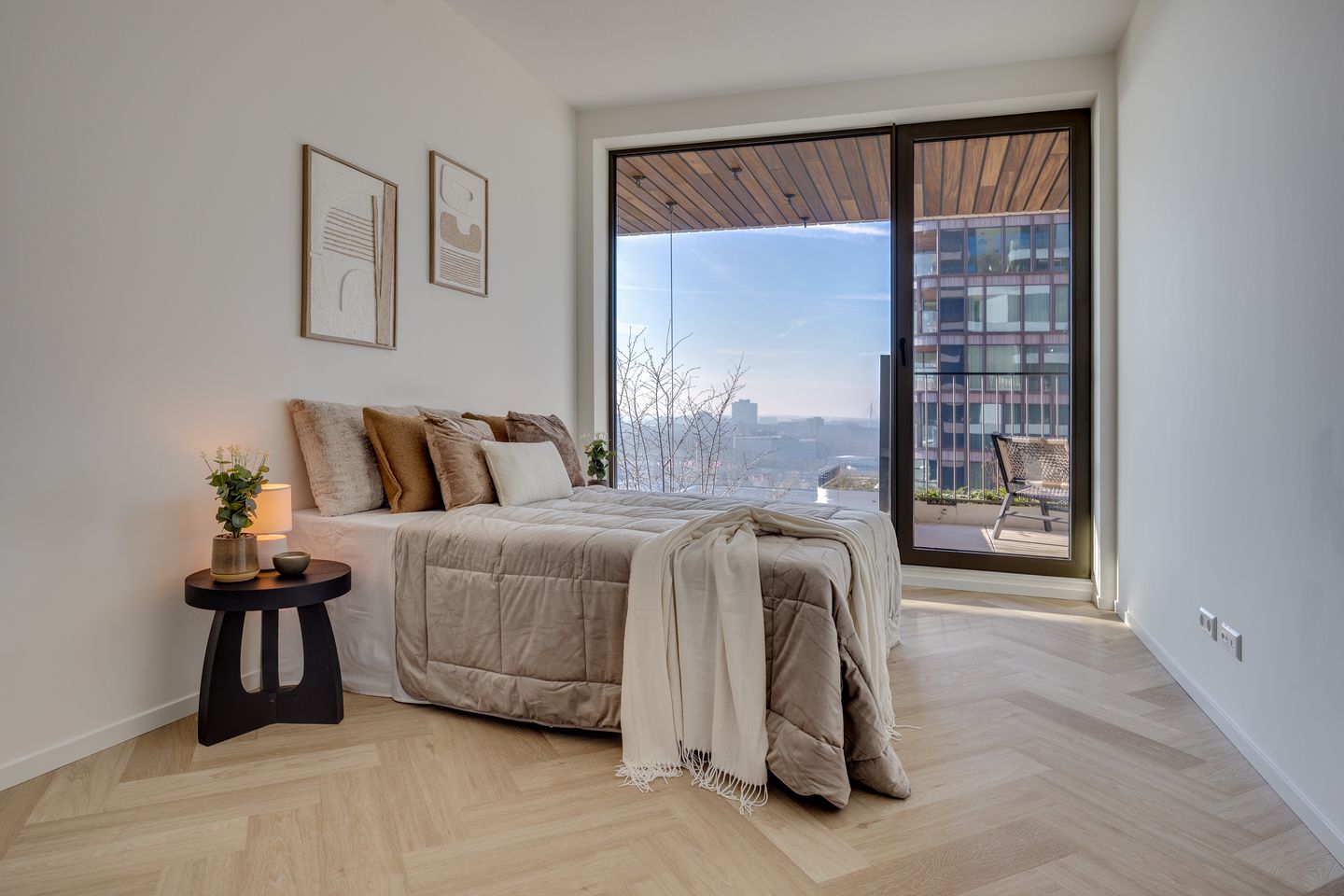 Foto 10 van Hoola van Nootenstraat 302