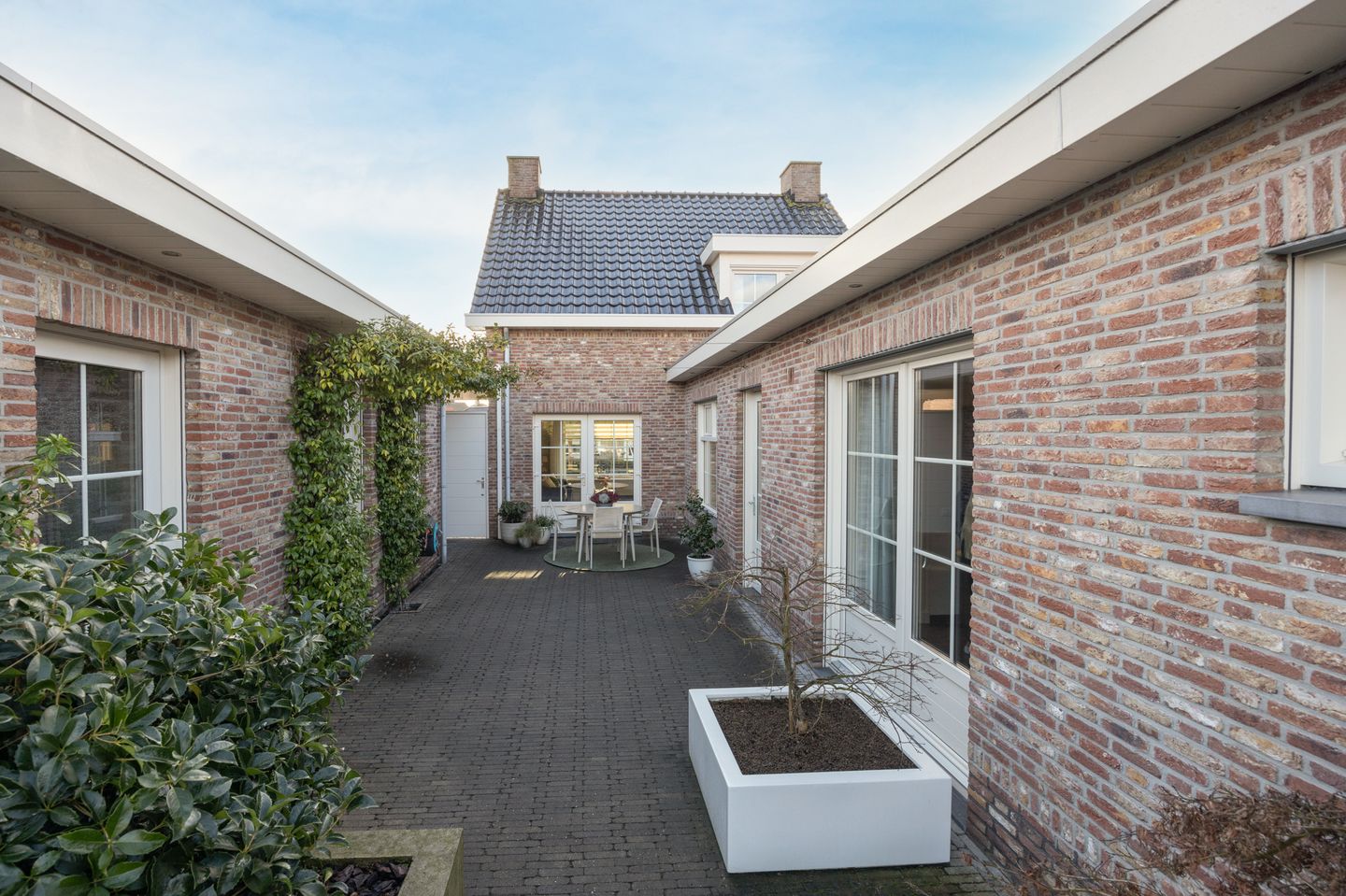 Foto 40 van Rucphensestraat 26