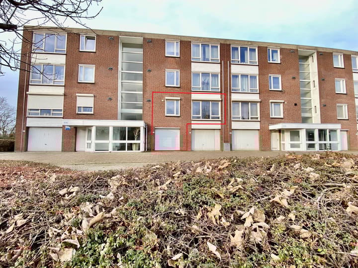 Foto 25 van Burg. Heffelsstraat 7