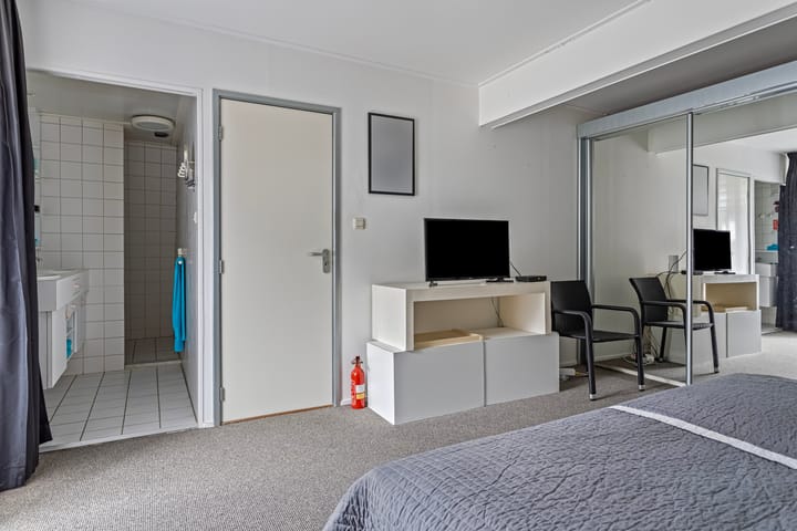 Photo 32 of Steenstraat 8