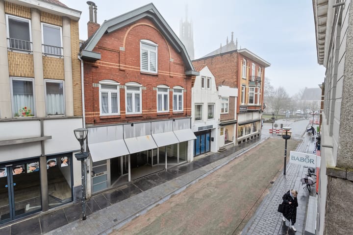 Photo 52 of Steenstraat 8