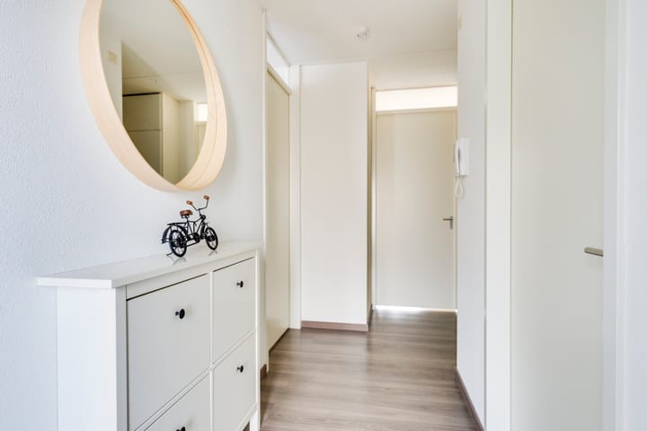 Photo 14 of Kluisstraat 153