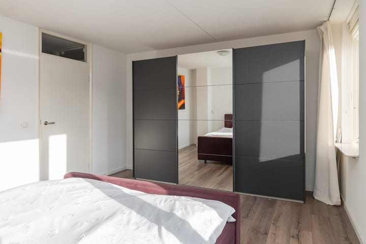 Photo 21 of Sint Maartensloop 92