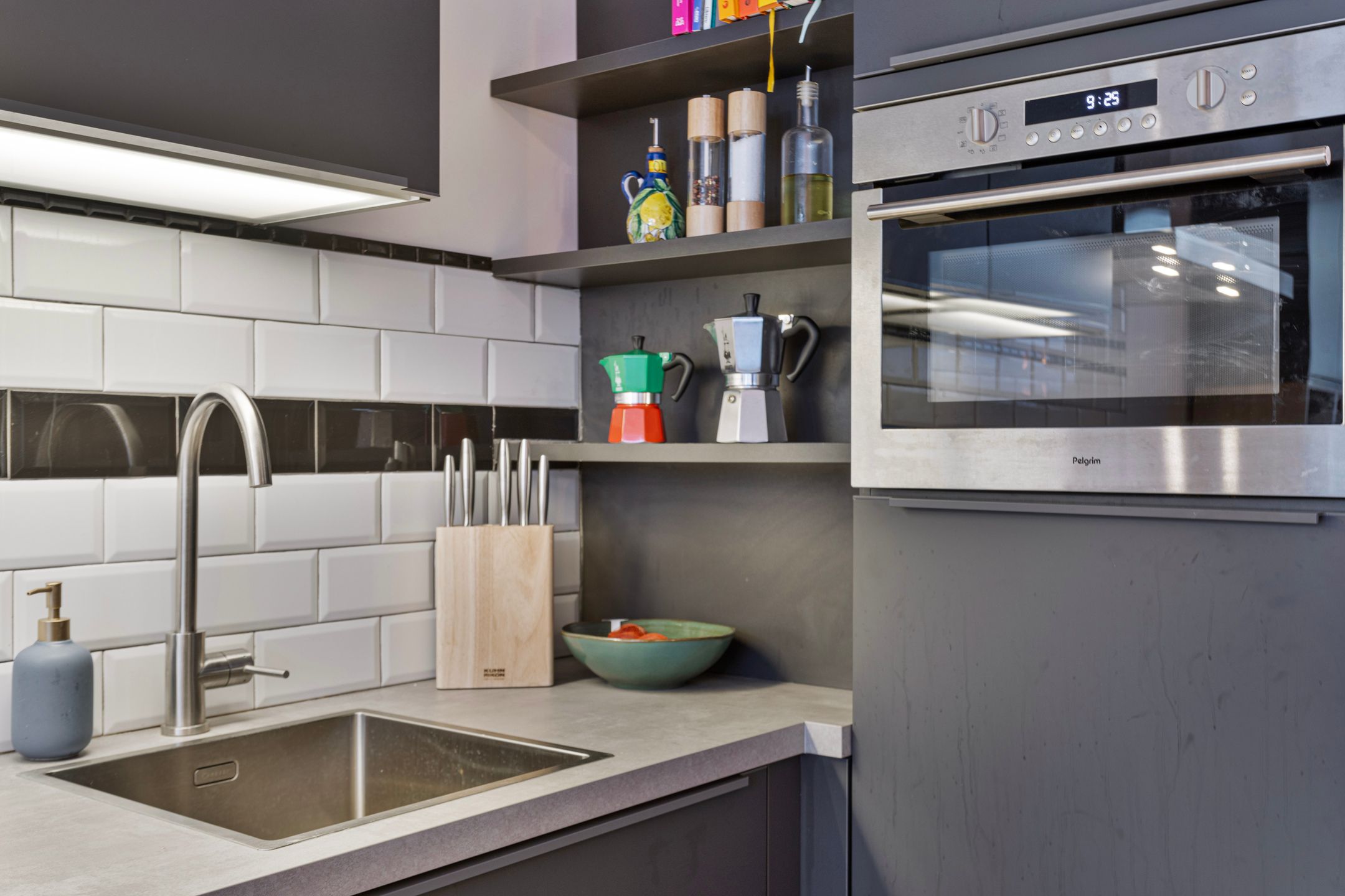 Foto 6 van Kruisherenstraat 1