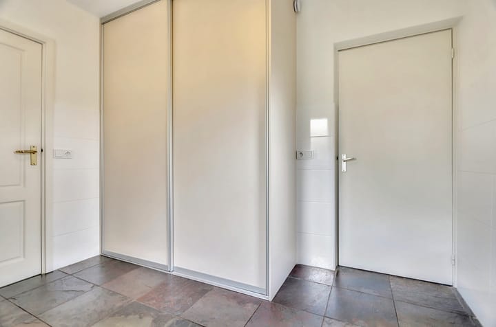 Foto 28 van Schepenstraat 15