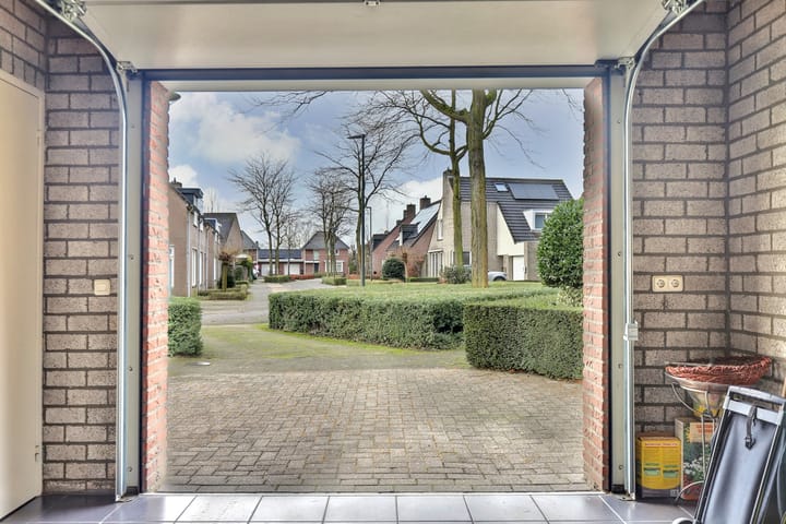 Foto 30 van Schepenstraat 15