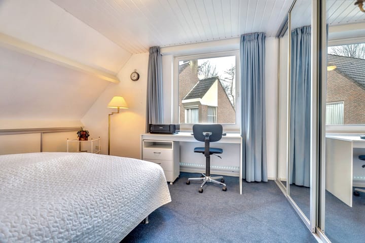 Foto 37 van Schepenstraat 15