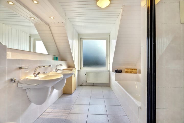 Foto 42 van Schepenstraat 15