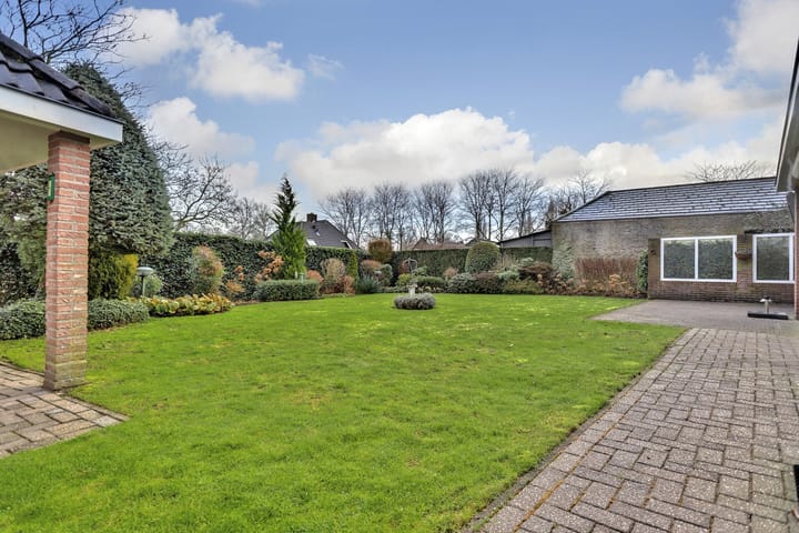 Foto 56 van Schepenstraat 15