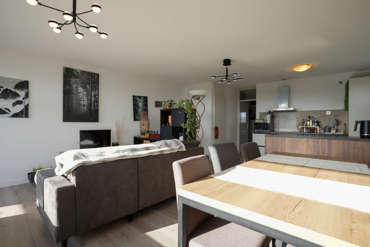 Foto 6 van Adenauerlaan 77