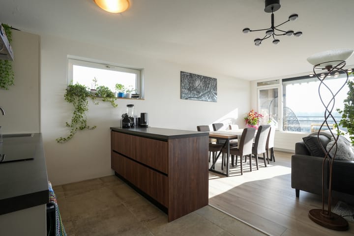 Foto 9 van Adenauerlaan 77