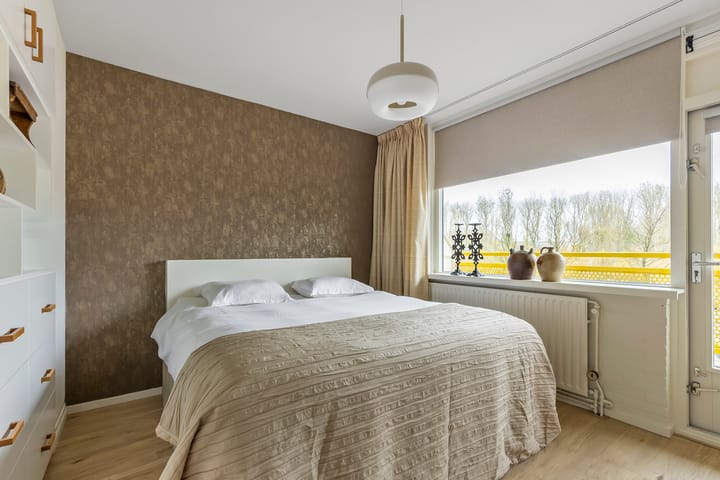 Foto 3 van Dokter van Stratenweg 148