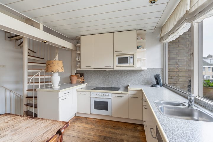 Foto 22 van Willem Lodewijklaan 53