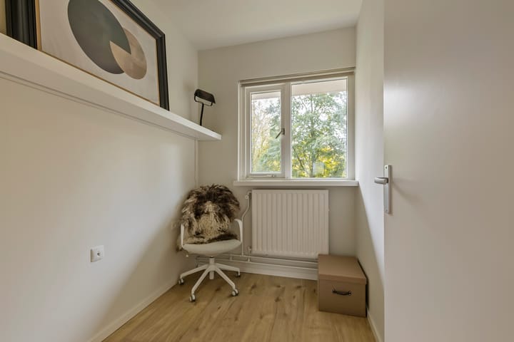 Foto 24 van Dokter van Stratenweg 148