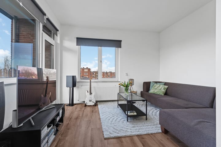 Foto 10 van Neptunusstraat 42