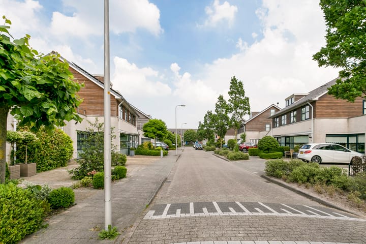 Foto 15 van Kroeskarperlaan 36