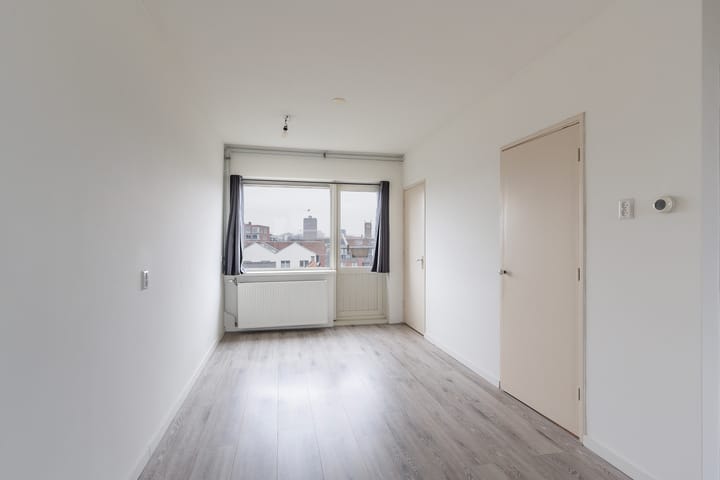 Foto 11 van Delftseveerweg 13-D