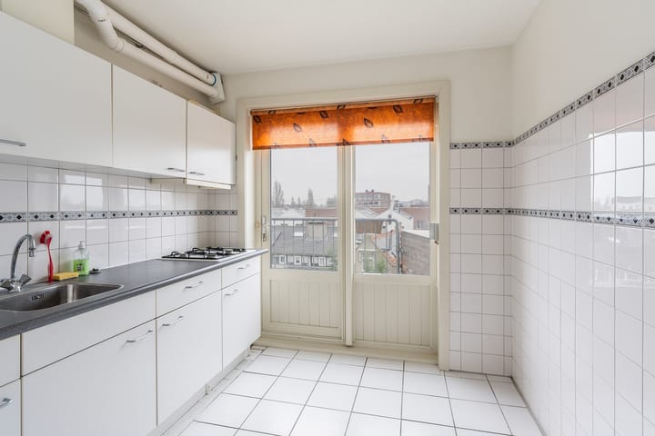 Foto 14 van Delftseveerweg 13-D