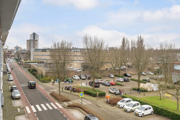 Foto 19 van Delftseveerweg 13-D