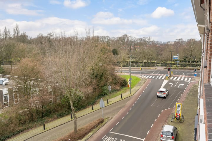 Foto 20 van Delftseveerweg 13-D