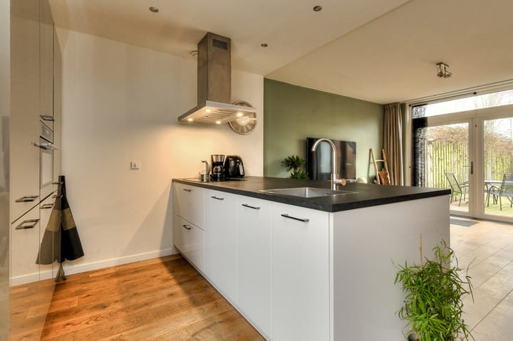 Foto 3 van van Colsterstraat 15