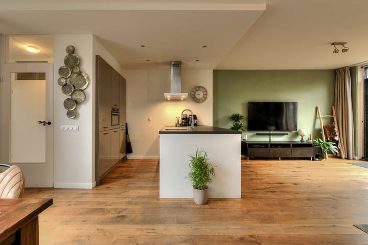 Foto 21 van van Colsterstraat 15