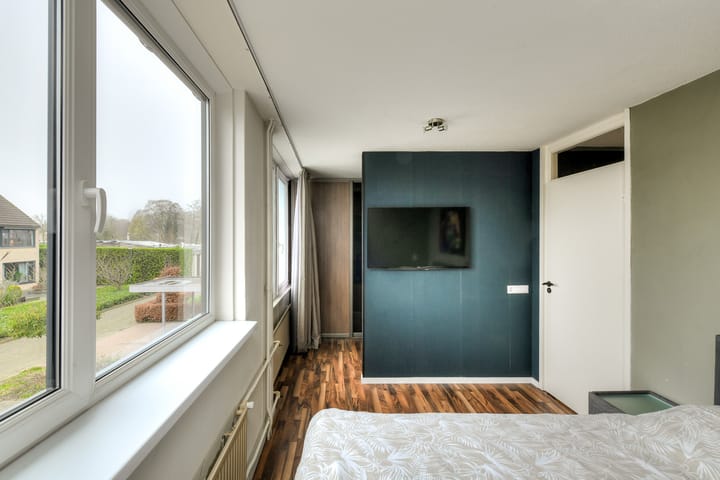 Foto 28 van van Colsterstraat 15