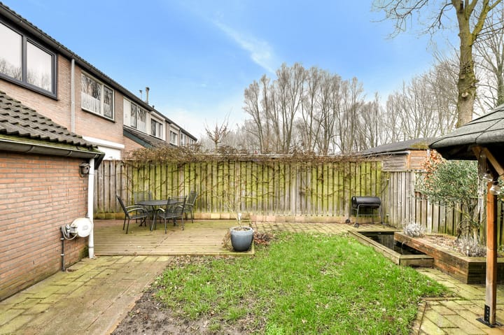 Foto 42 van van Colsterstraat 15